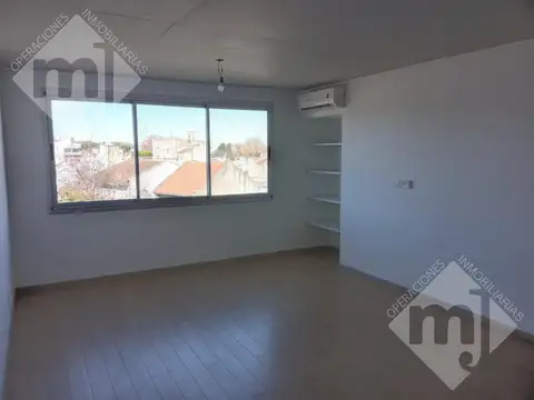 Departamento en Venta en Victoria, USD 160.000