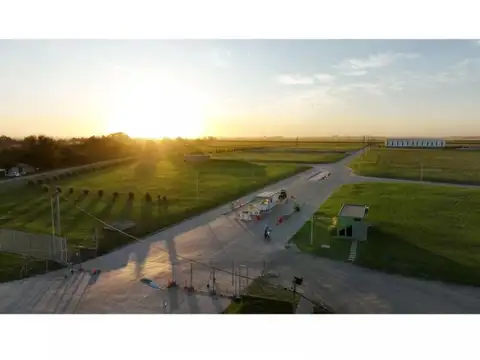 Terreno en Venta 83  mts Fondo