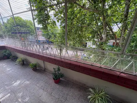 Depto Tipo Casa en Venta al Este