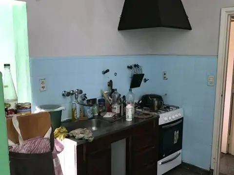 Casa 5 ambientes con 1 baño