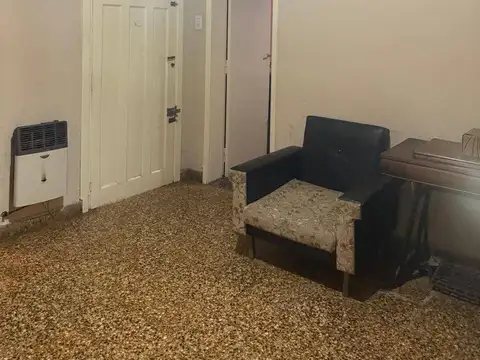 Depto Tipo Casa 4 ambientes con 1 baño