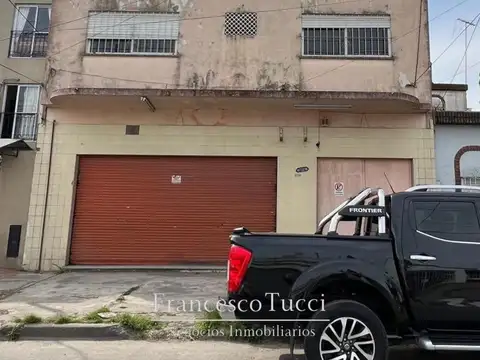 Galpón con vivienda en venta y alquiler para reciclar en Haedo