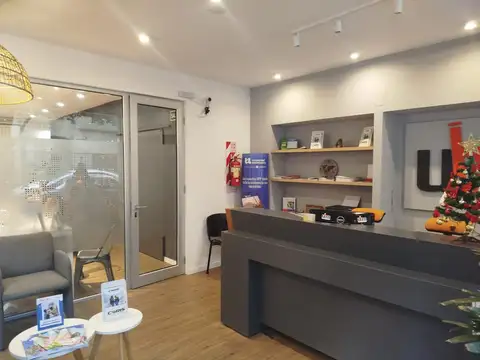 Deán Funes 300, Piso PB