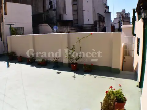 Depto Tipo Casa en Venta de 4 ambientes