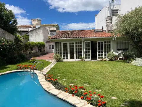 monseñor larumbe 200