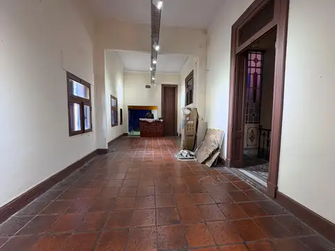 DR DEL VALLE IBERLUCEA 1200