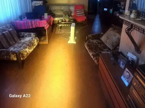 Avelino Palacios 1500