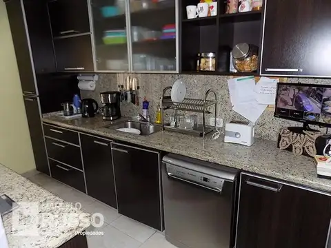 CHALET 5 AMBIENTES c/ PISCINA & QUINCHO