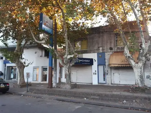 Local en Venta 45 años
