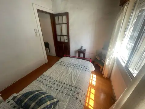 Venta Casa 4 Amb., Hurlingham, Apta Credito.