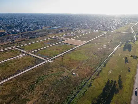 Terreno en Venta 50  mts Fondo