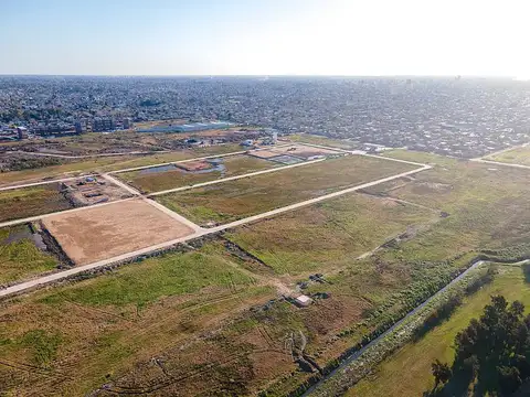 Terreno en Venta 160  mts Frente