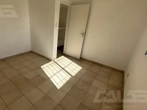 Departamento en Alquiler en Ituzaingo, $ 620.000