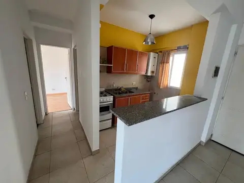 Departamento en Alquiler en Vicente Lopez Vias / Maipu, $ 1.290.000