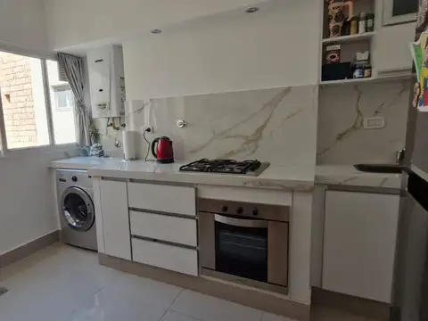 Franklin Delano Roosevelt 2000, Piso 6