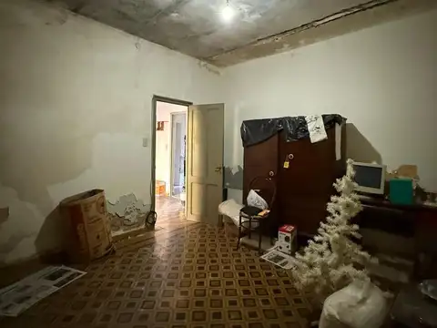 CASA A RECICLAR EN VENTA, ARROYO SECO!