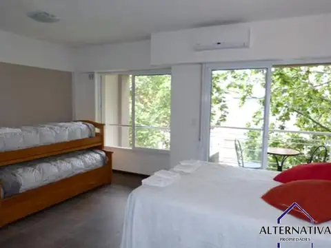 MEDRANO 1100 4° entre GORRITI y CABRERA