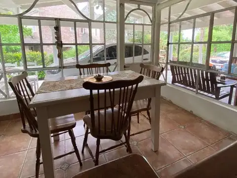 VENTA COUNTRY EL BOSQUE CAMPANA 4 HABITACIONES, ALTILLO, QUINCHO, PARRILLA PISCINA USD 300.000