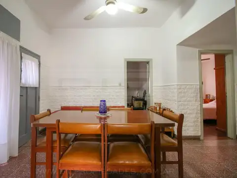 Juramento al 1100 entre Boedo y Araoz