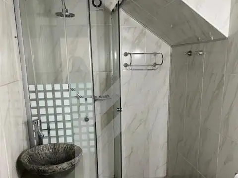 Depto Tipo Casa en Venta 40 años