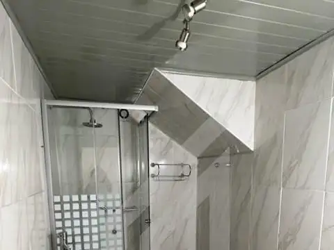 Depto Tipo Casa 3 ambientes con 2 baños