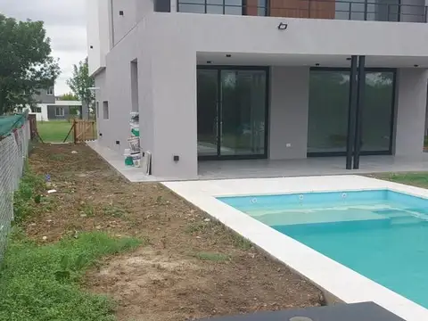 Casa en Venta en Puertos - Araucarias, USD 389.000