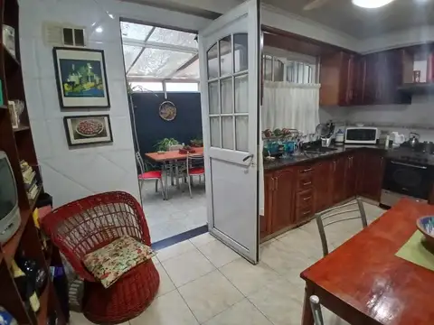 Perdriel 100 , Piso No definido