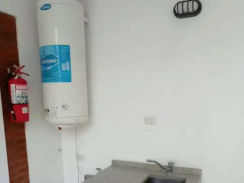 Inte Juan Irigoin 1400