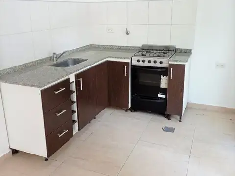 VENTA - EXCELENTE TRIPLEX - SAN MIGUEL