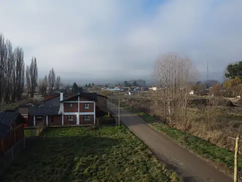 TERRENO  EN EL HOYO  RUTA 40