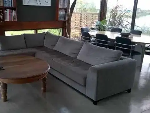 Casa 4 ambientes con 3 baños