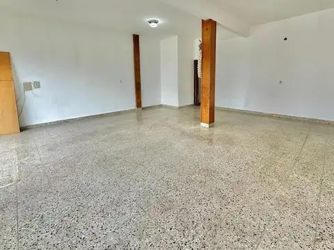 Local en Alquiler 40 años