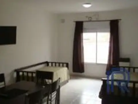 Departamento en alquiler temporario de 1 dormitorio c/ cochera en Universitario