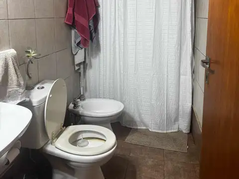 VENTA CASA 2 dormitorios - Humboldt.-