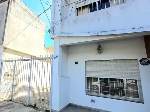 Depto Tipo Casa en Venta de 2 ambientes