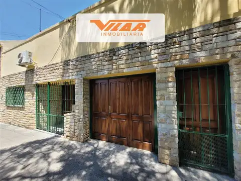 Casa c/ galpon - Villa Martelli