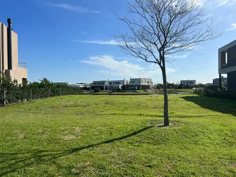 Terreno en Venta 15  mts Frente