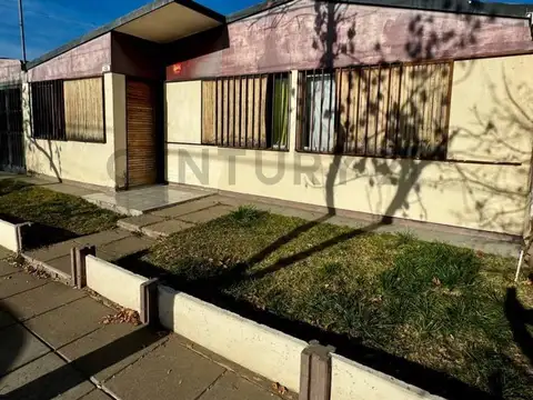 Venta casa 4 ambientes en Barrio Unimev, San Rafael