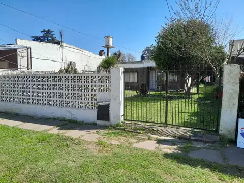 BERNARDINO RIVADAVIA 100