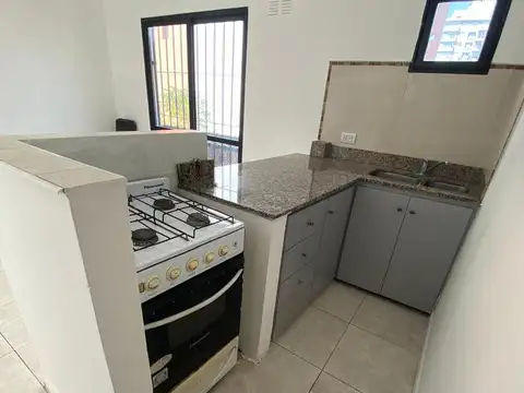 Departamento en Alquiler en Quilmes, $ 700.000