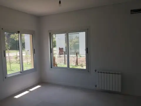 Casa en Venta en Buenos Aires Golf, USD 730.000