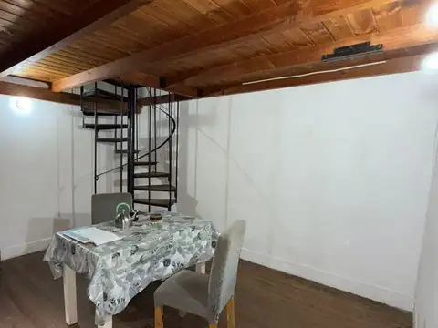 Depto Tipo Casa en Venta en San Telmo, USD 116.400