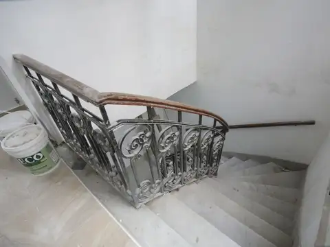 Depto Tipo Casa en Venta 76 años