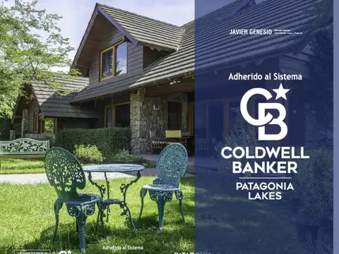 VENTA Casa 281m2 de calidad esquina excelente estado Barrio residencial céntrico Villa La Angostura