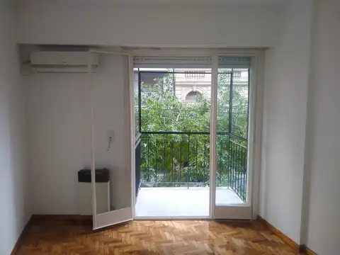 Oficina en Alquiler en Recoleta, $ 580.000