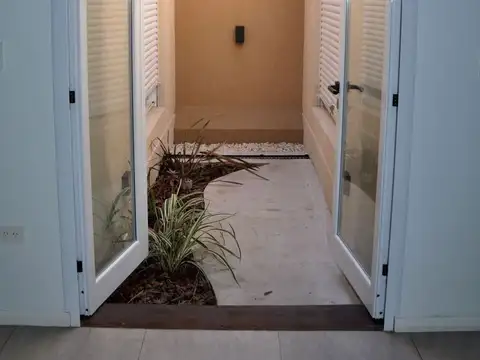 Venta de Casa 2 Dormitorios con departamento independiente