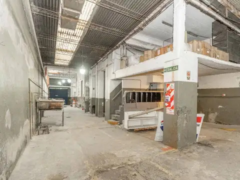 Galpon en Venta en Boca, USD 249.000