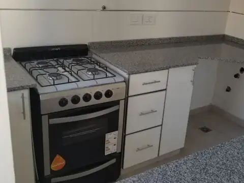 Grl Justo J De Urquiza 700