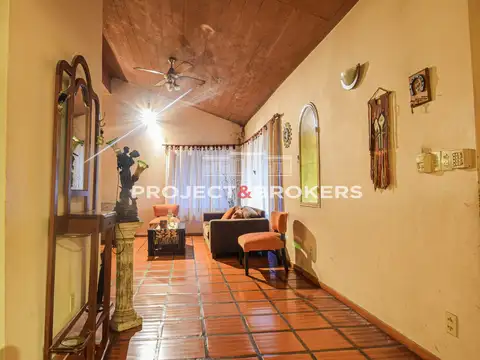 Casa 4 ambientes con 3 baños