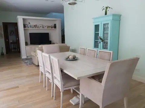 Casa en Venta en Pilar Del Lago, USD 360.000